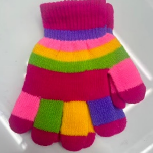 Kids Thermal Magic Gloves – Pack of 12 | Warm Hands, Happy Kids ❄️🧤